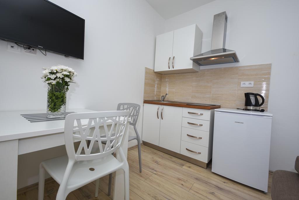 Apartamento Tragos Lemon Tree Trogir Exterior foto