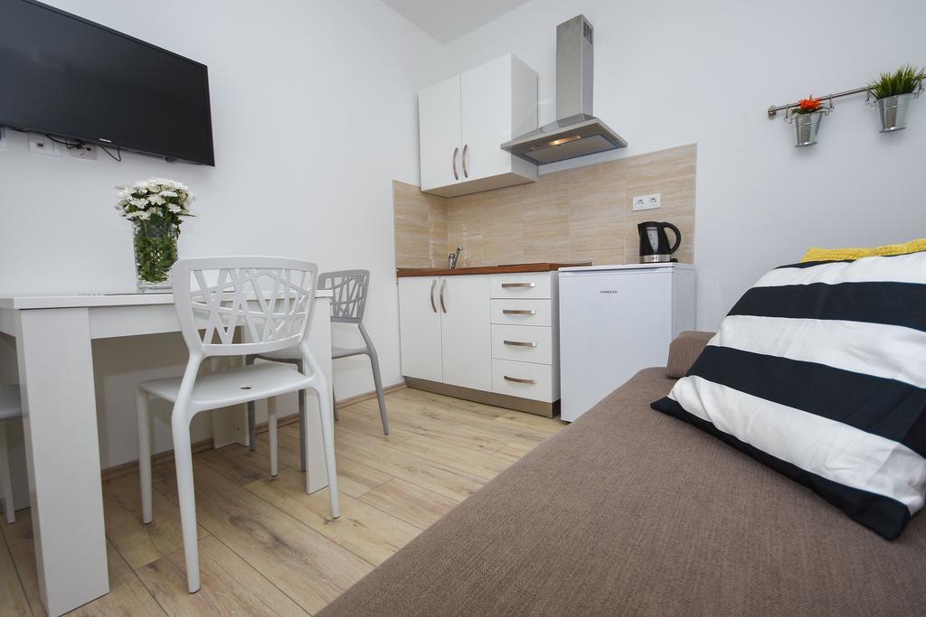 Apartamento Tragos Lemon Tree Trogir Exterior foto
