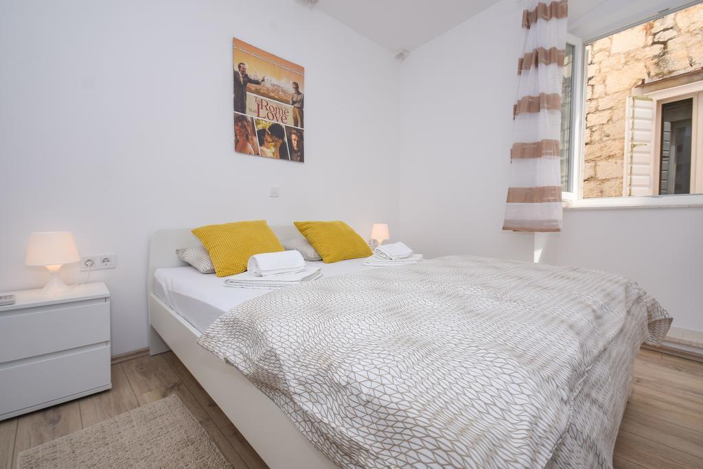 Apartamento Tragos Lemon Tree Trogir Exterior foto