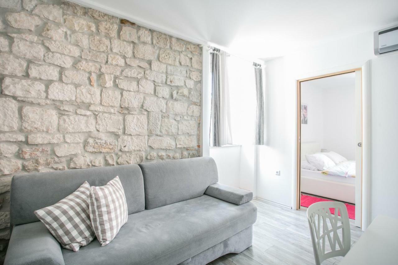 Apartamento Tragos Lemon Tree Trogir Exterior foto